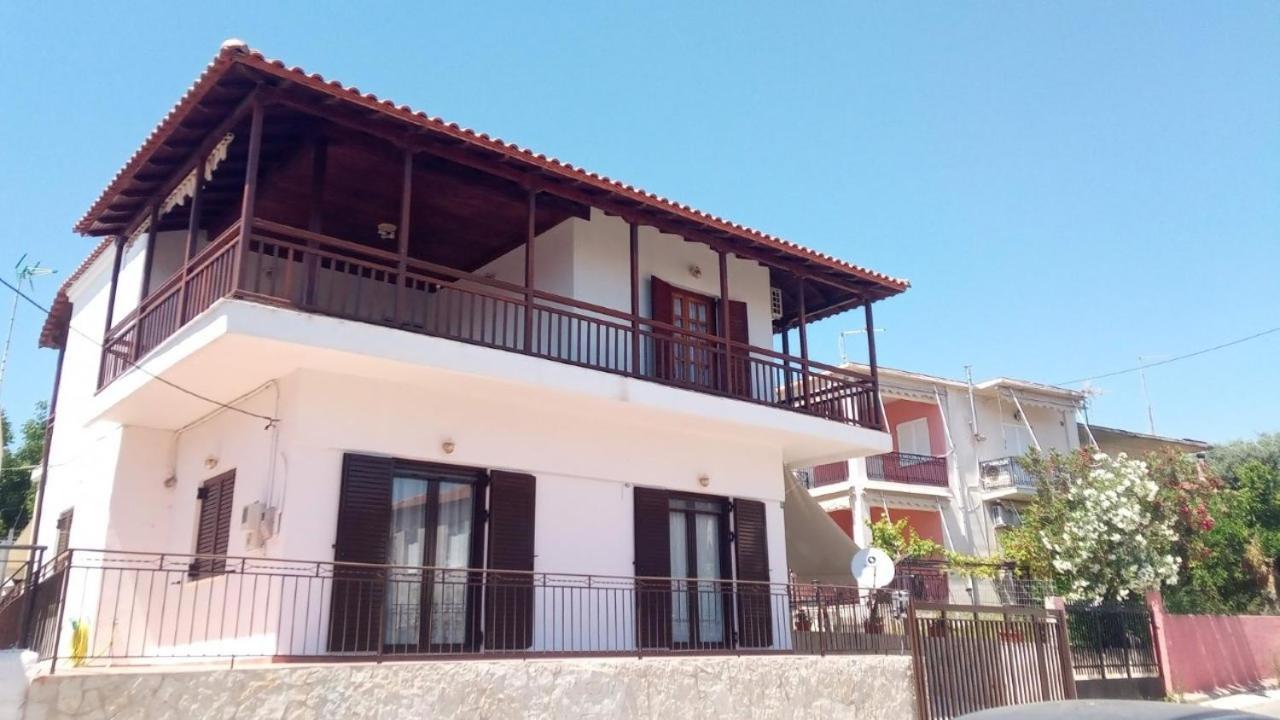 Balcony With View Villa Korifásion Dış mekan fotoğraf