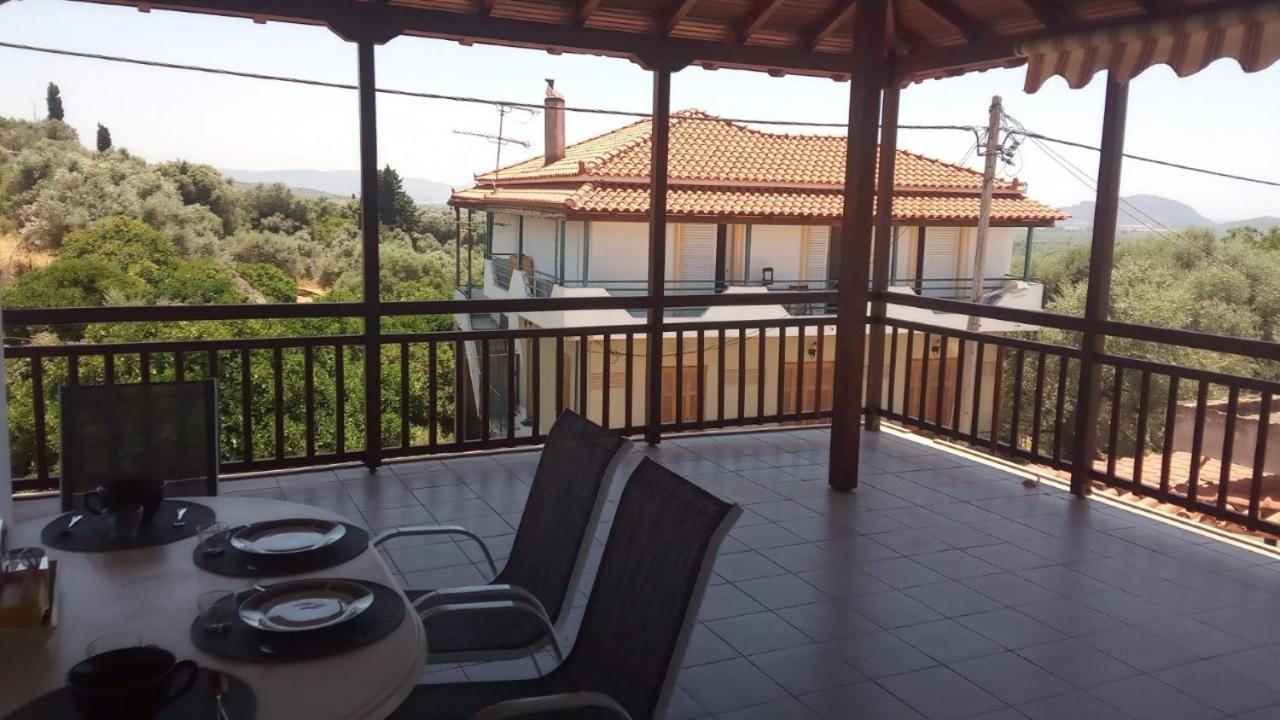 Balcony With View Villa Korifásion Dış mekan fotoğraf