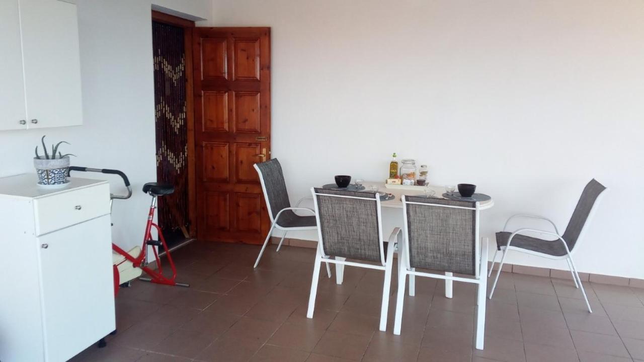 Balcony With View Villa Korifásion Dış mekan fotoğraf