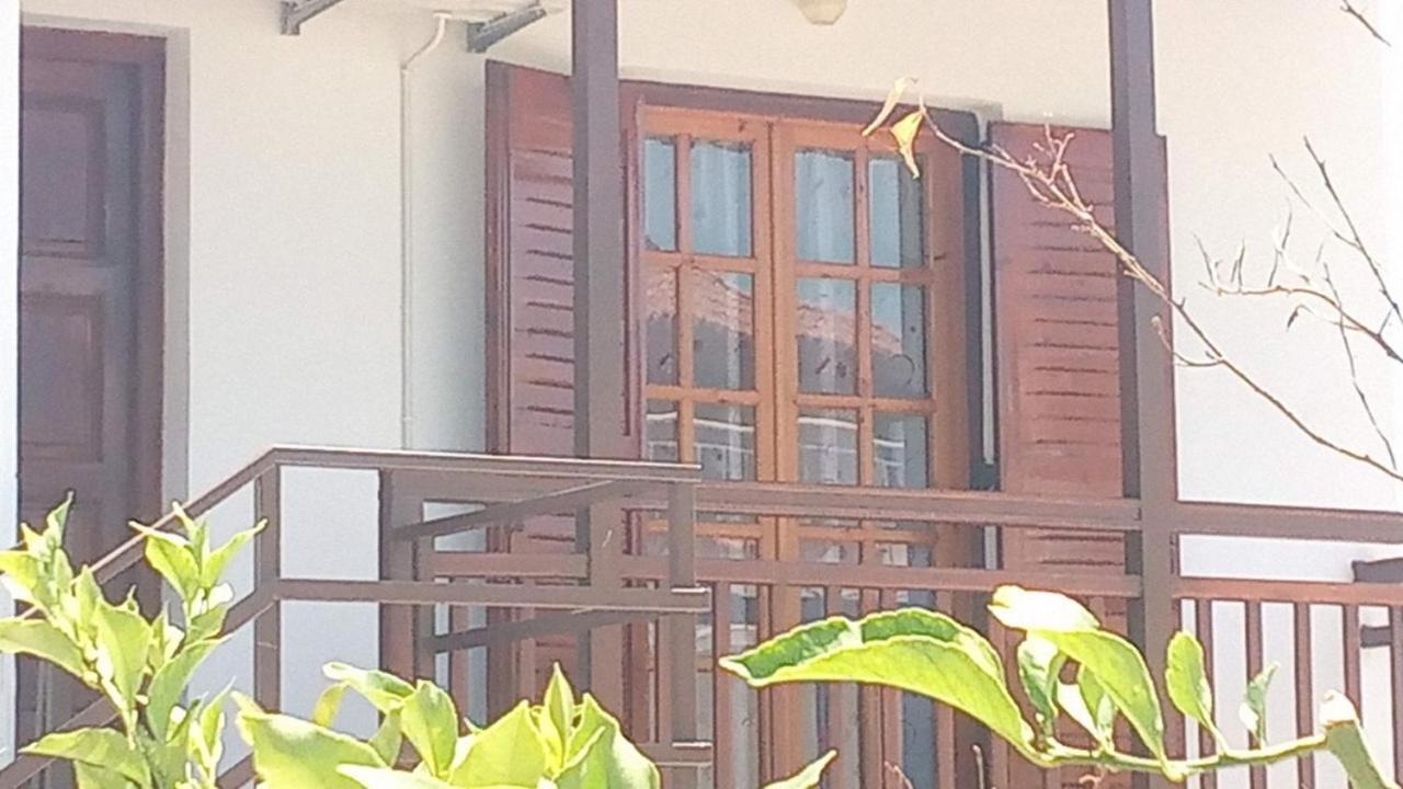 Balcony With View Villa Korifásion Dış mekan fotoğraf